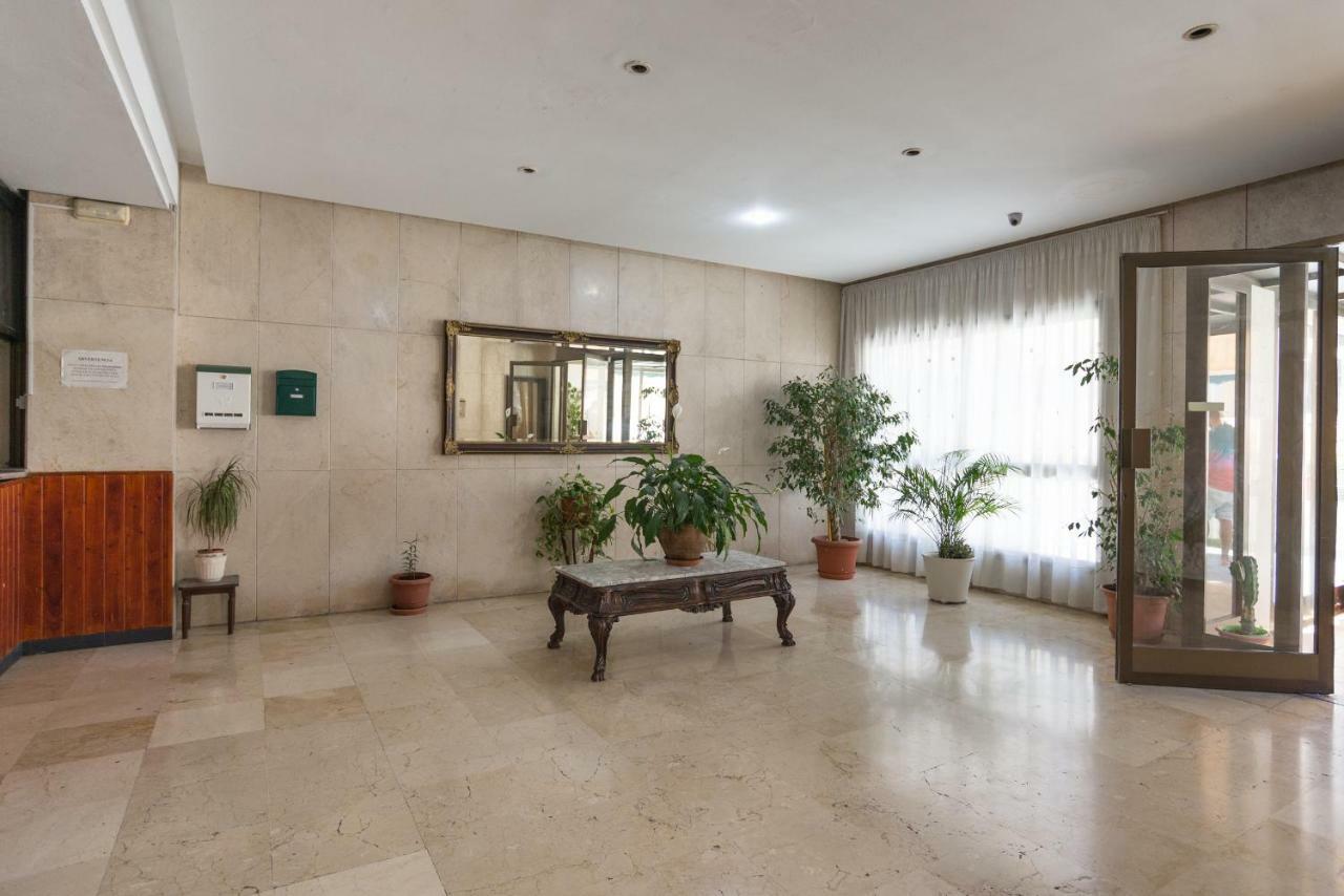 Amplio Estudio,Vista Mar Y Montana, A Pasos Del Centro Torremolinos Exterior foto
