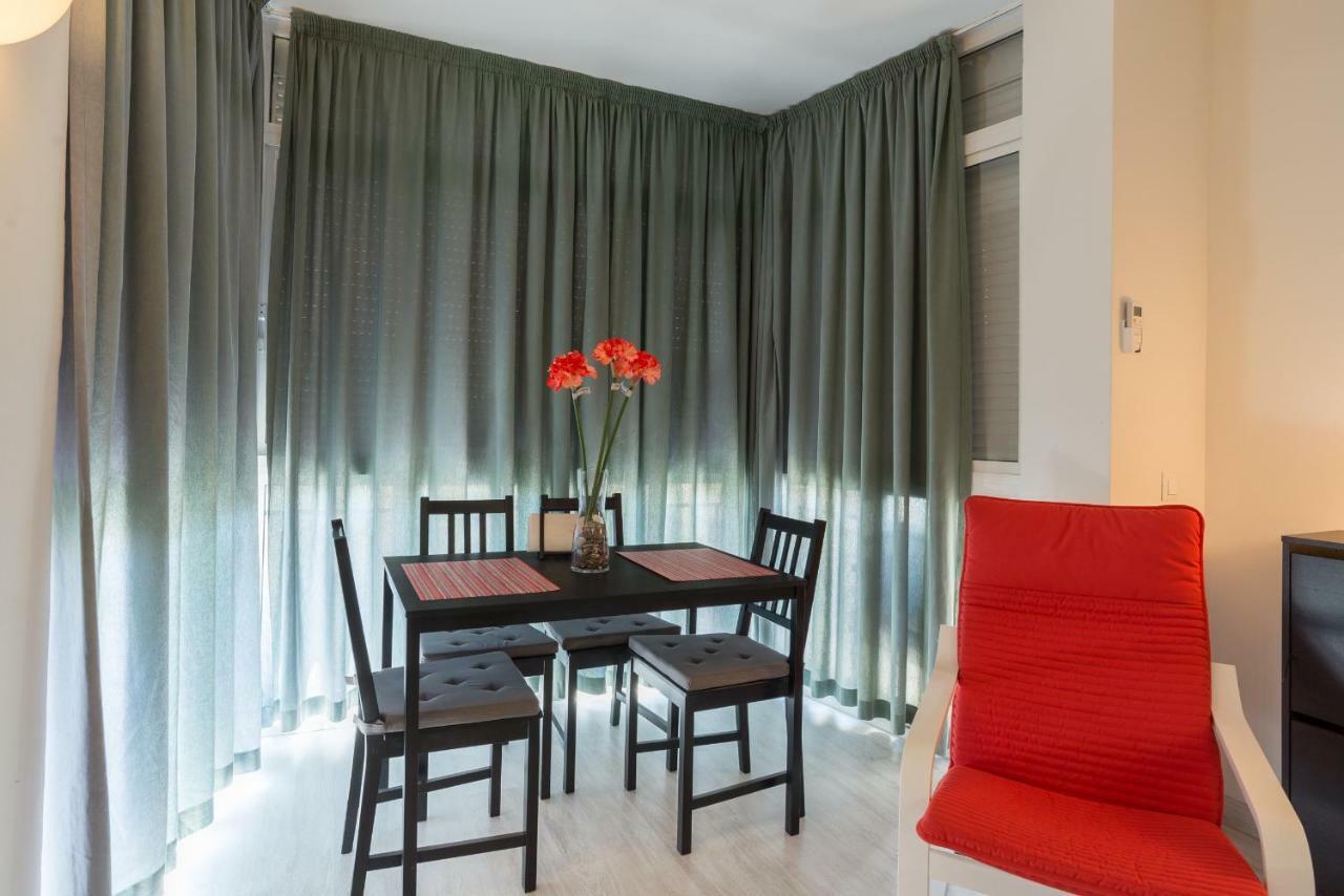 Amplio Estudio,Vista Mar Y Montana, A Pasos Del Centro Torremolinos Exterior foto